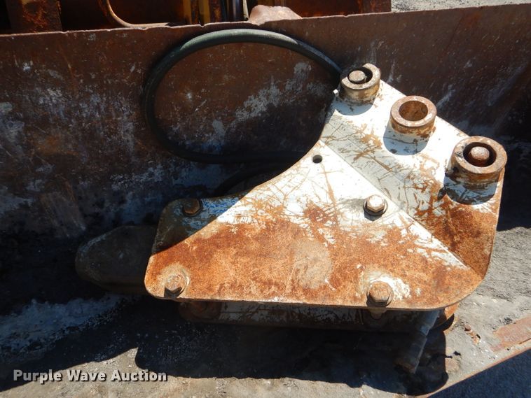 image for item FC9946 2003 John Deere 310G backhoe