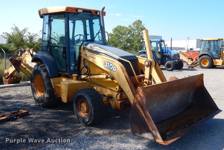 image for item FC9947 2003 John Deere 310G backhoe
