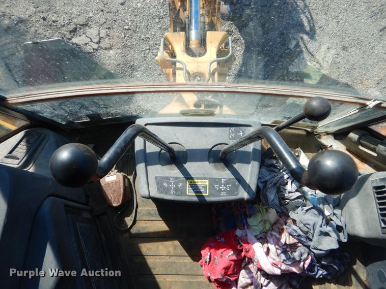 image for item FC9947 2003 John Deere 310G backhoe