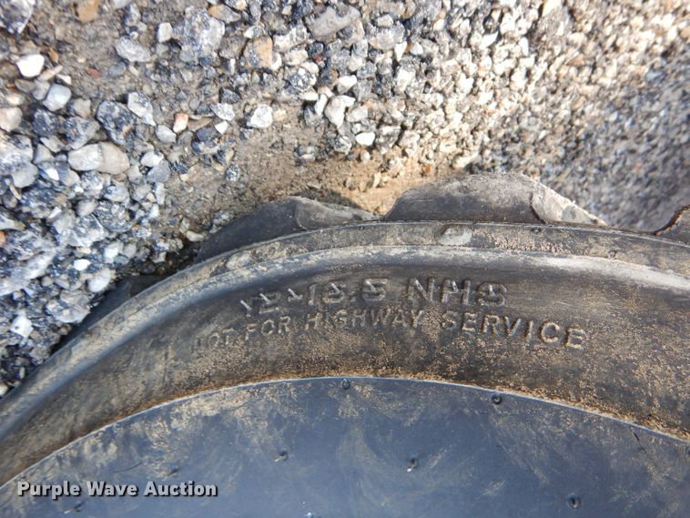 image for item FC9947 2003 John Deere 310G backhoe