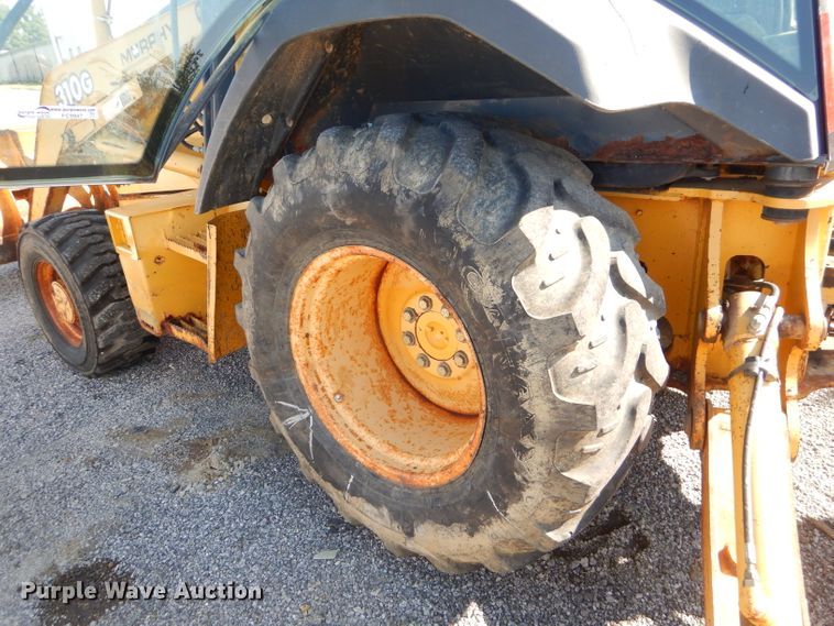 image for item FC9947 2003 John Deere 310G backhoe