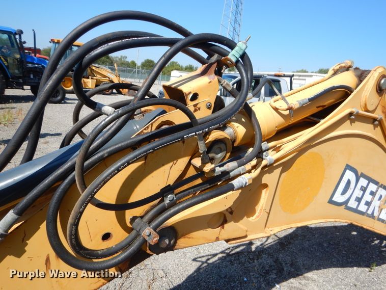 image for item FC9947 2003 John Deere 310G backhoe