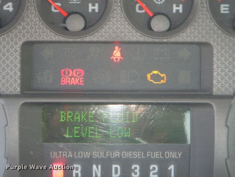 image for item FC9948 2008 Ford F250 Super Duty XL utility bed pickup truck