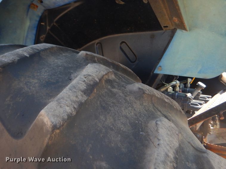 image for item FC9949 2002 New Holland TS100 tractor