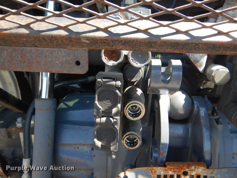 image for item FC9949 2002 New Holland TS100 tractor