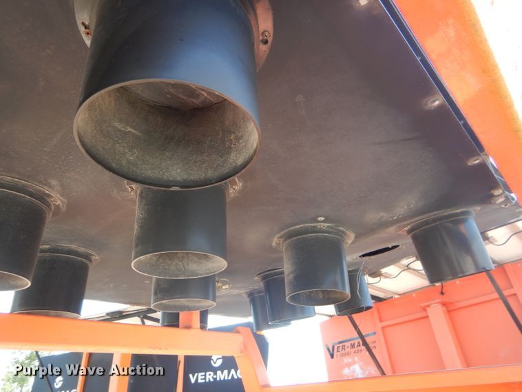 image for item FC9950 2010 National Signal Aero-Lite arrow board trailer