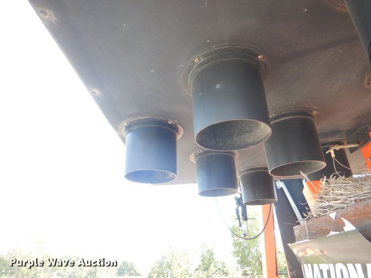 image for item FC9950 2010 National Signal Aero-Lite arrow board trailer