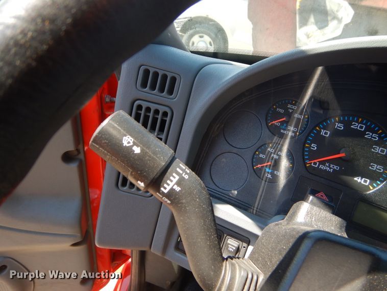 image for item FC9955 2006 International 7500 flatbed truck