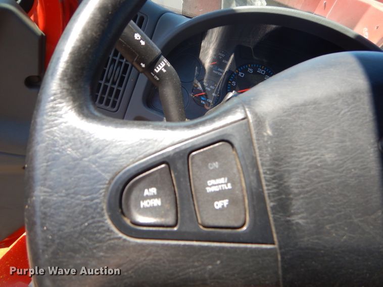 image for item FC9955 2006 International 7500 flatbed truck