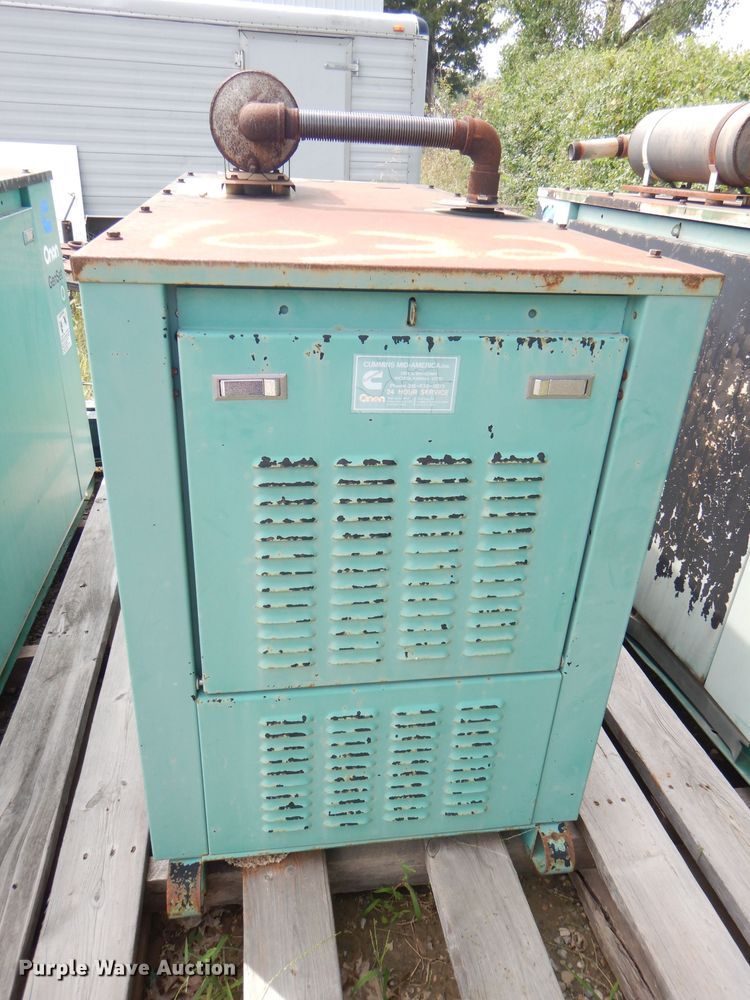 image for item FF9563 1998 Onan 20GGDB generator