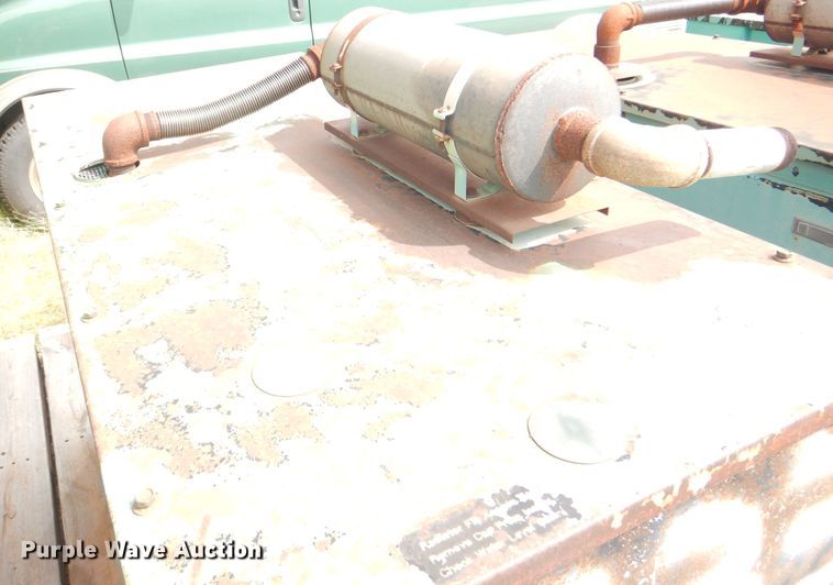 image for item FF9565 1998 Onan 20GGDB generator