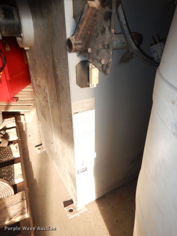 image for item FF9605 1989 FMC 4100 wheel balancer