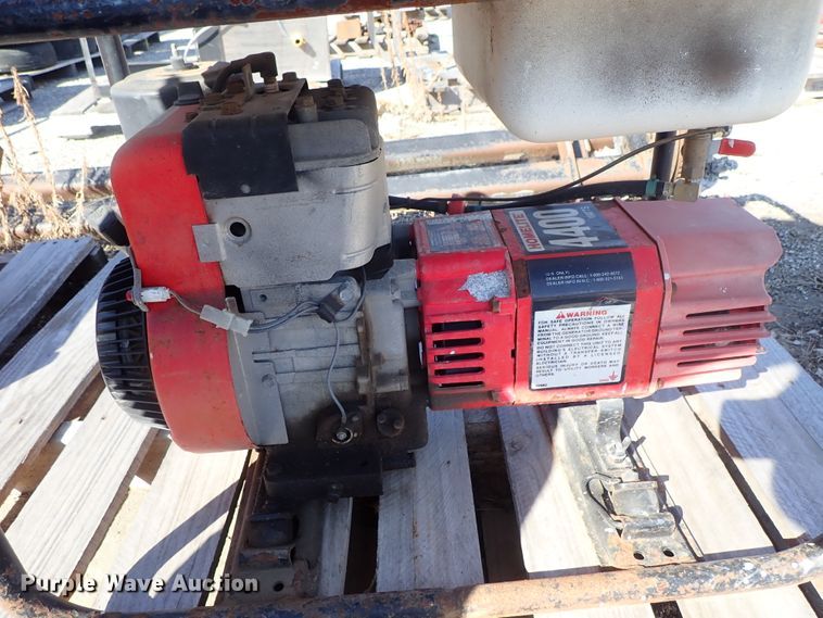 image for item FR9401 1994 Homelite EHRL4400HD generator