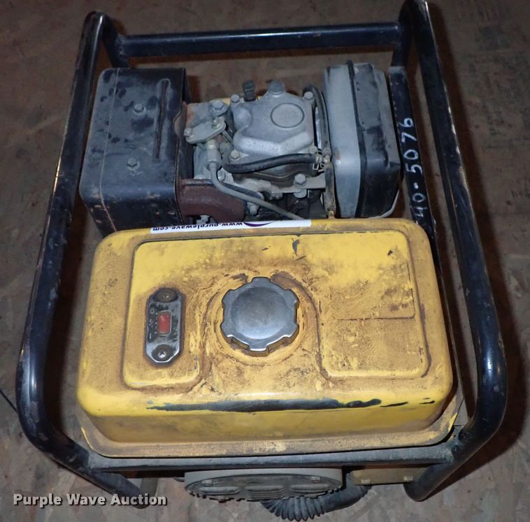 image for item FR9402 1996 Robin RGD2500 generator