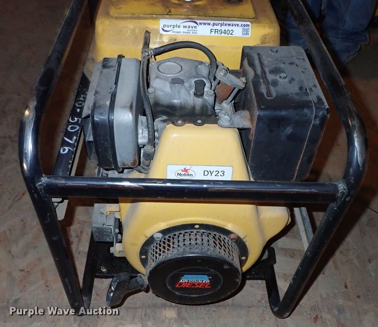 image for item FR9402 1996 Robin RGD2500 generator