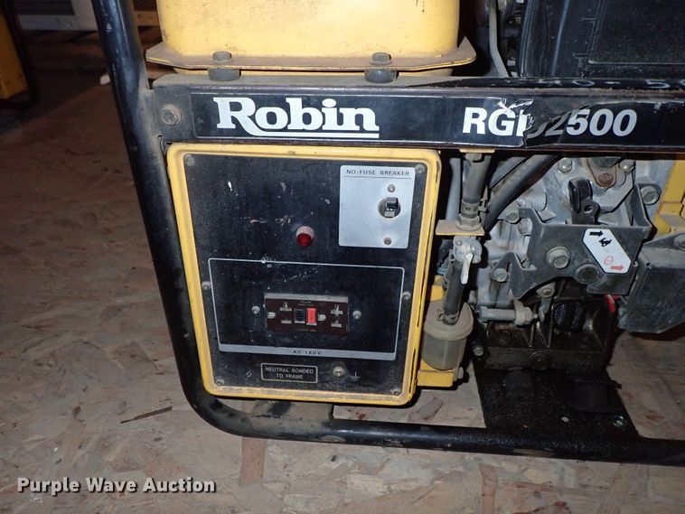 image for item FR9402 1996 Robin RGD2500 generator