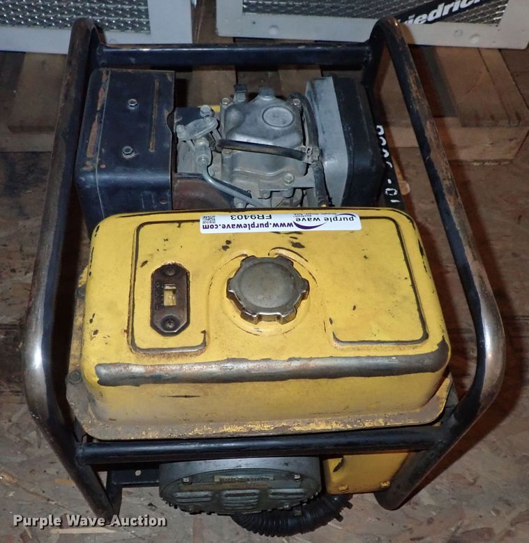 image for item FR9403 1996 Robin RGD2500 generator