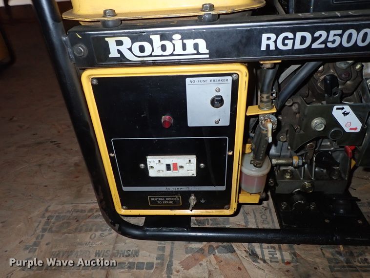 image for item FR9404 1996 Robin RGD2500 generator
