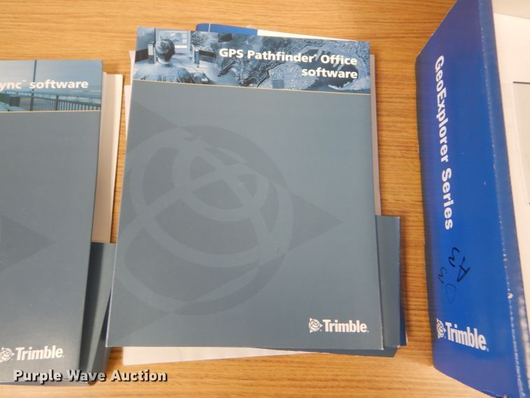 image for item GE9806 2002 Trimble Geo Eplorer 3 GPS