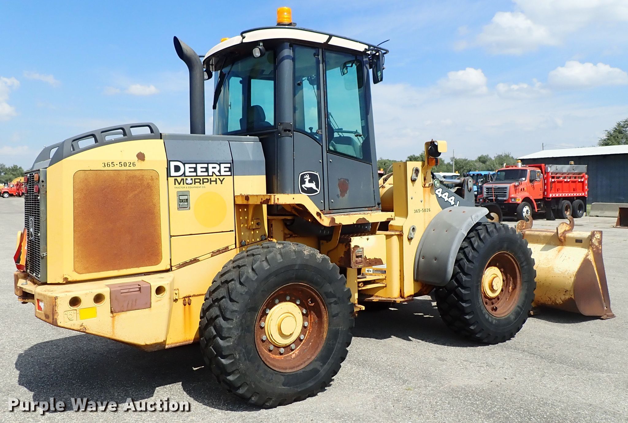 2006 John Deere 444J wheel loader in Hutchinson, KS Item DE1080 sold