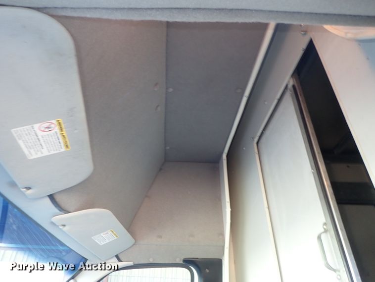 image for item DB7672 2007 Ford E350 Super Duty box truck