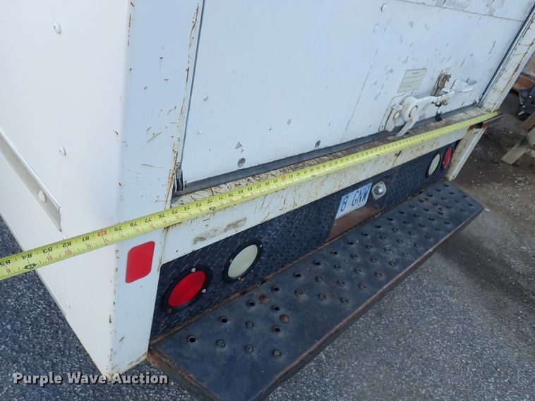 image for item DB7672 2007 Ford E350 Super Duty box truck