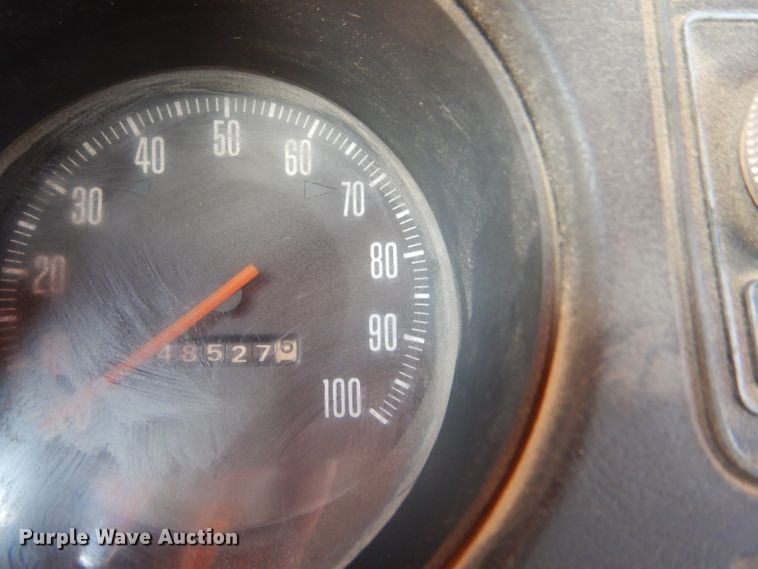 image for item DD4465 1976 Dodge D600 dump truck