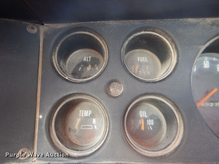 image for item DD4465 1976 Dodge D600 dump truck