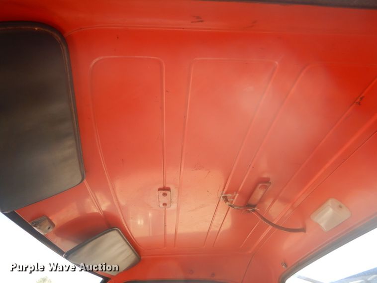 image for item DD4465 1976 Dodge D600 dump truck