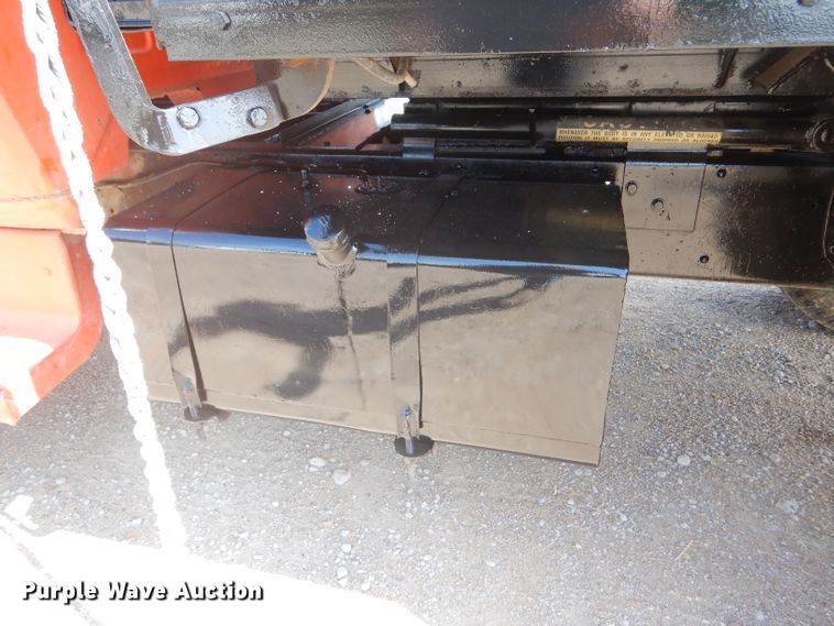 image for item DD4465 1976 Dodge D600 dump truck