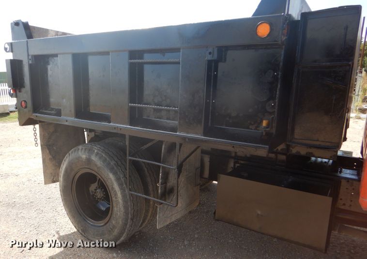 image for item DD4465 1976 Dodge D600 dump truck