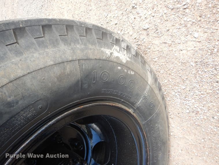 image for item DD4465 1976 Dodge D600 dump truck