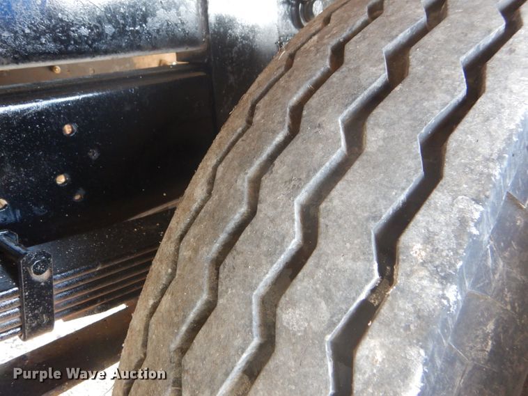 image for item DD4465 1976 Dodge D600 dump truck