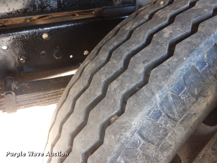 image for item DD4465 1976 Dodge D600 dump truck