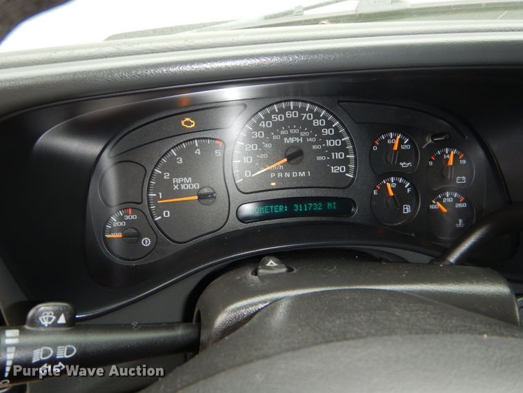 image for item DD4499 2006 Chevrolet Silverado 2500HD Crew Cab pickup truck