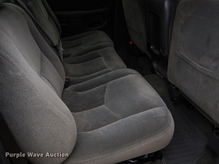 image for item DD4499 2006 Chevrolet Silverado 2500HD Crew Cab pickup truck