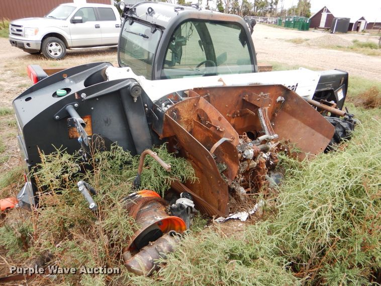 image for item DD4500 2017 Bobcat V519 telehandler