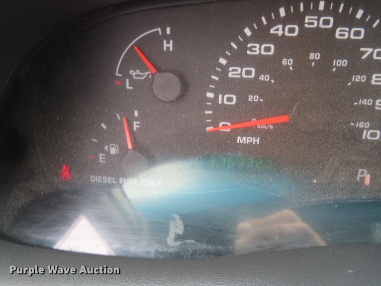 image for item DD6382 2003 Ford F250 Super Duty SuperCab pickup truck