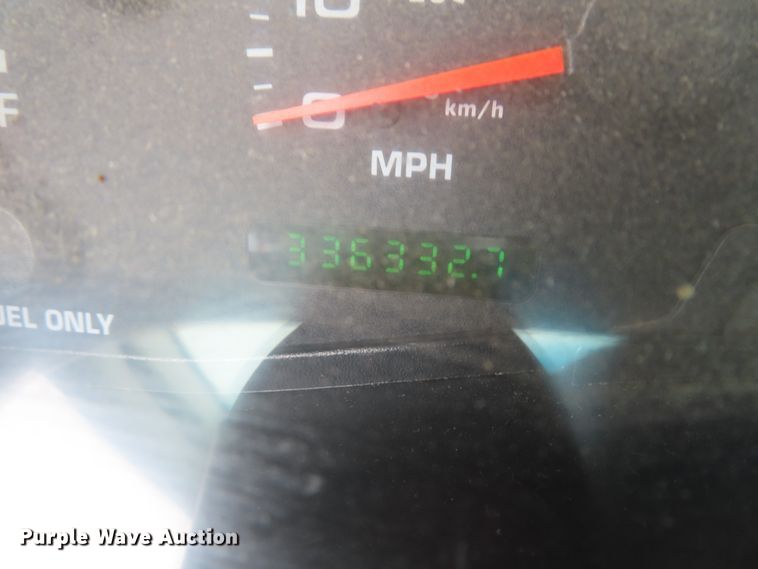 image for item DD6382 2003 Ford F250 Super Duty SuperCab pickup truck