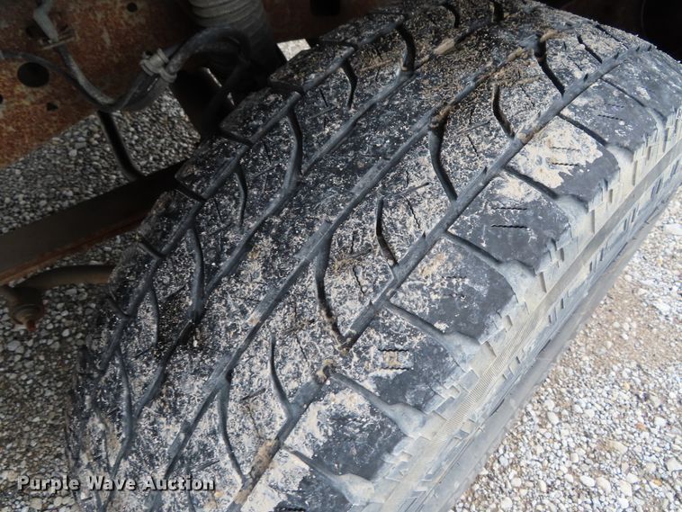 image for item DD6382 2003 Ford F250 Super Duty SuperCab pickup truck