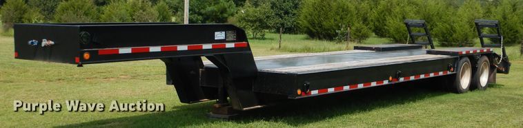 image for item DE4020 2002 Nuttall 235LB equipment trailer