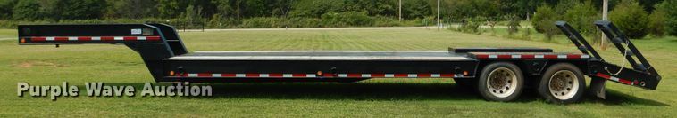 image for item DE4020 2002 Nuttall 235LB equipment trailer