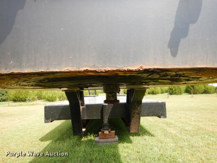 image for item DE4020 2002 Nuttall 235LB equipment trailer