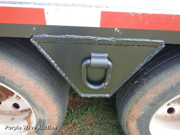 image for item DE4020 2002 Nuttall 235LB equipment trailer