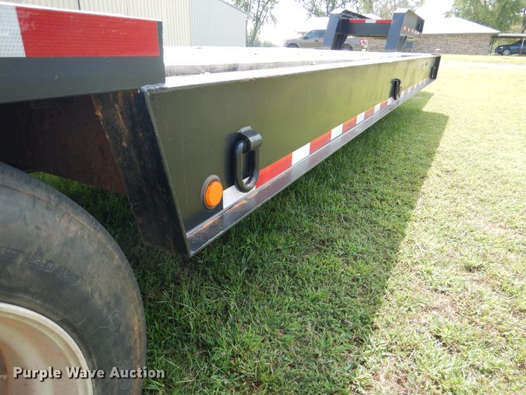 image for item DE4020 2002 Nuttall 235LB equipment trailer