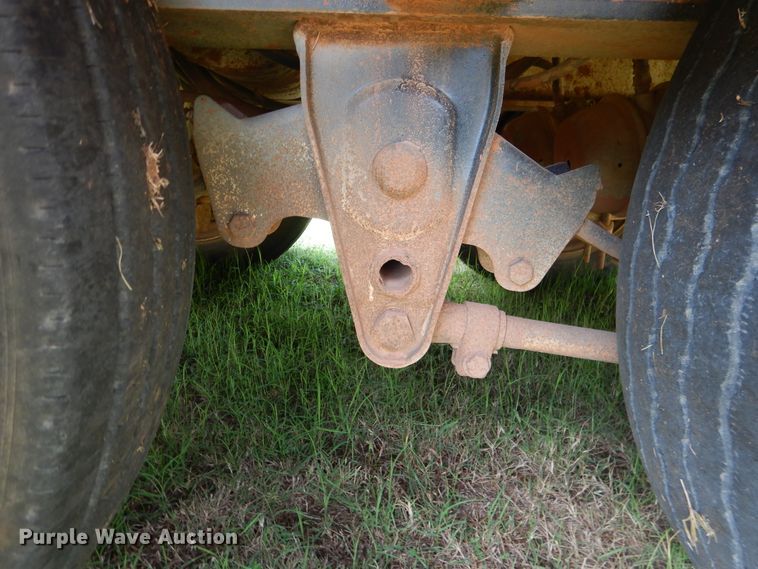 image for item DE4020 2002 Nuttall 235LB equipment trailer