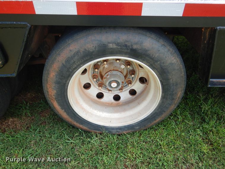 image for item DE4020 2002 Nuttall 235LB equipment trailer