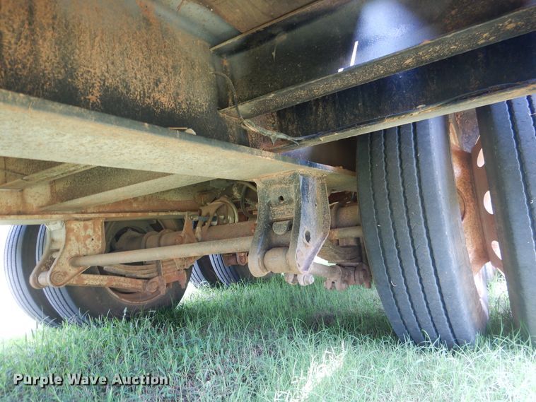 image for item DE4020 2002 Nuttall 235LB equipment trailer