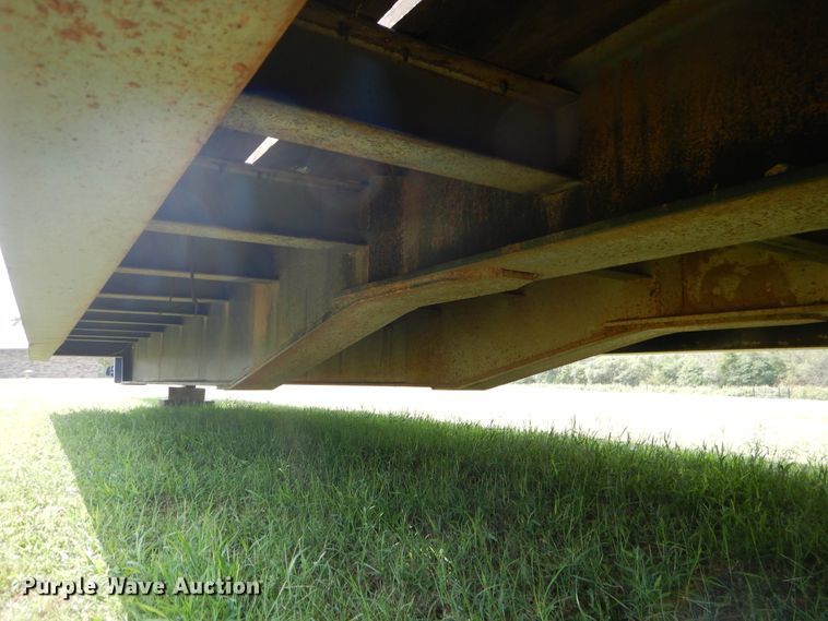 image for item DE4020 2002 Nuttall 235LB equipment trailer