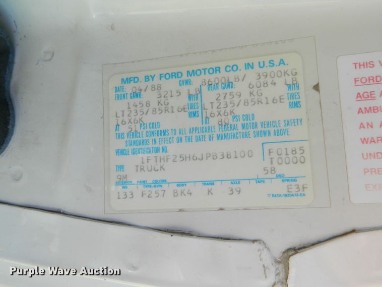 image for item DE4349 1988 Ford F250 pickup truck